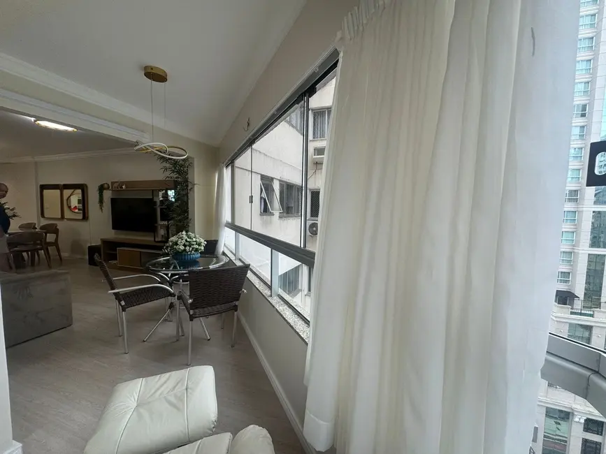 Foto 5 de Apartamento com 3 quartos para alugar, 135m2 em Centro, Balneario Camboriu - SC
