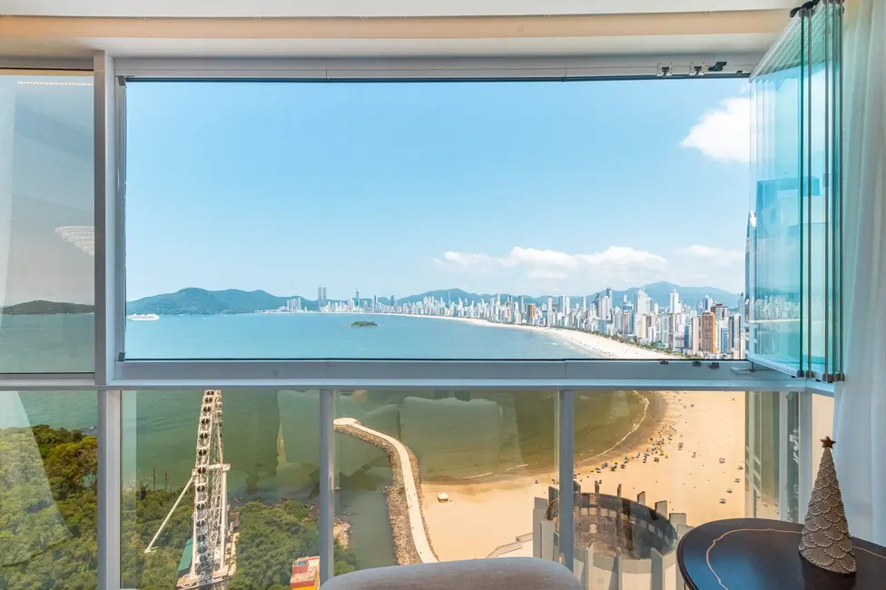 Foto 5 de Apartamento com 4 quartos à venda, 200m2 em Pioneiros, Balneario Camboriu - SC
