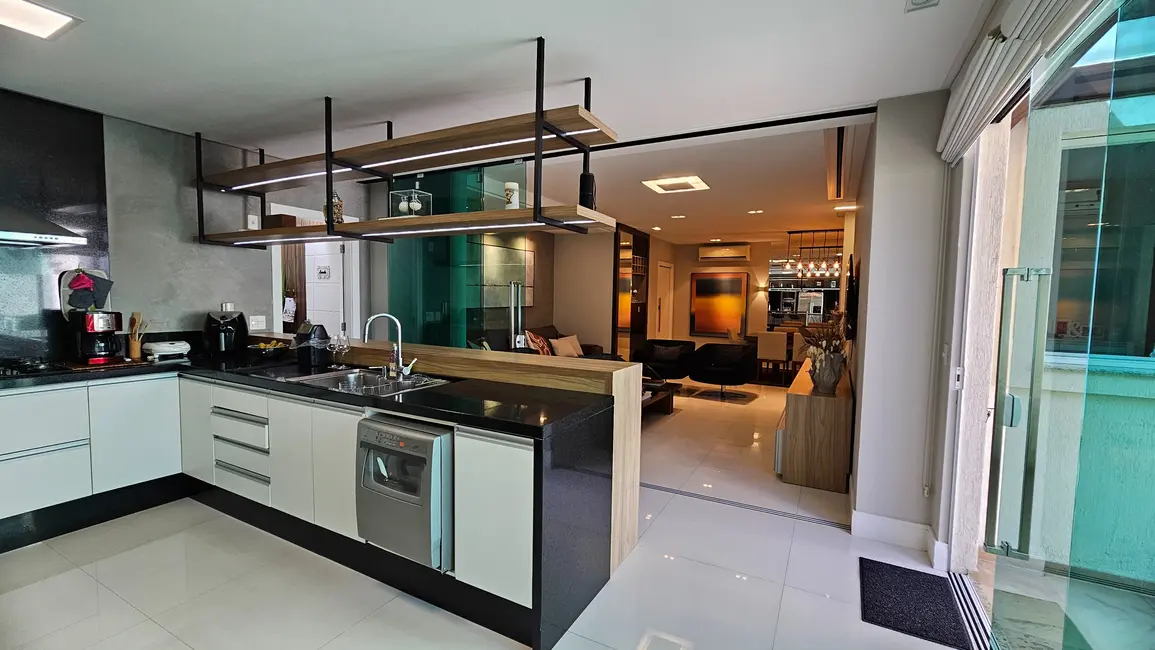 Foto 8 de Apartamento com 3 quartos à venda, 177m2 em Centro, Balneario Camboriu - SC