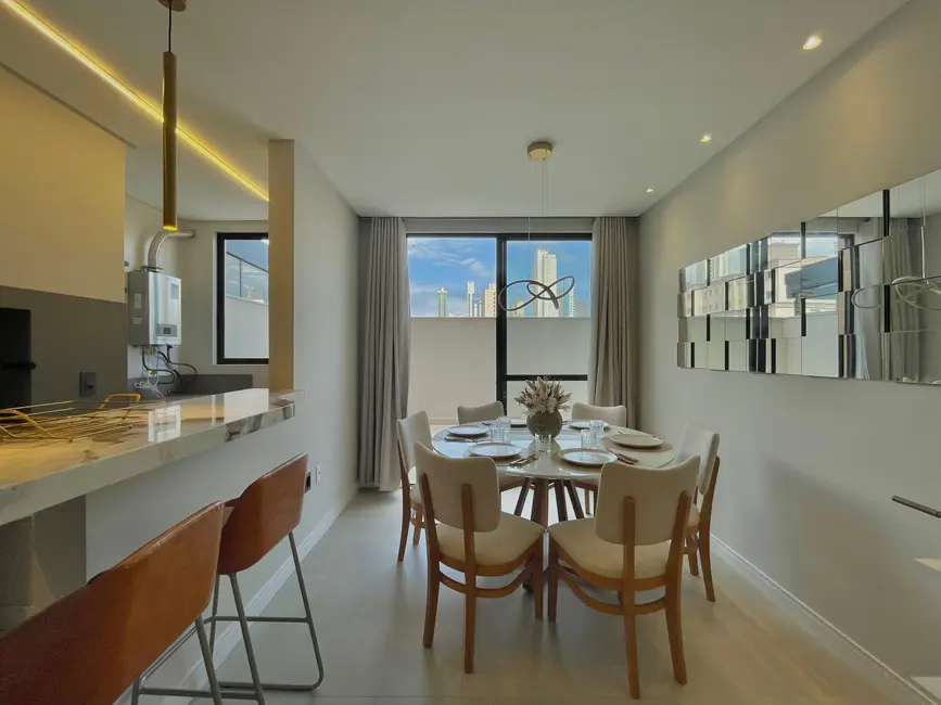 Apartamento com 2 quartos à venda, 65m2 em Nações, Balneario Camboriu - SC - imagem 4 Foto 4 de Apartamento com 2 quartos à venda, 65m2 em Nações, Balneario Camboriu - SC