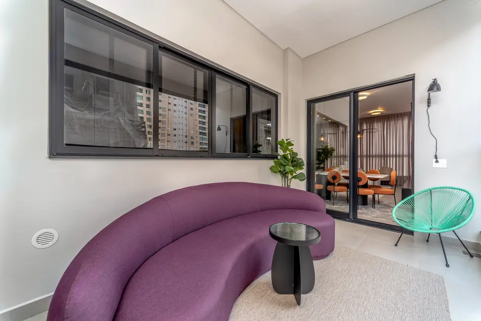 Foto 3 de Apartamento com 4 quartos à venda, 188m2 em Meia Praia, Itapema - SC