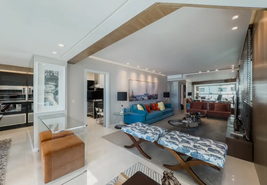 Foto 2 de Apartamento com 3 quartos à venda, 156m2 em Centro, Balneario Camboriu - SC