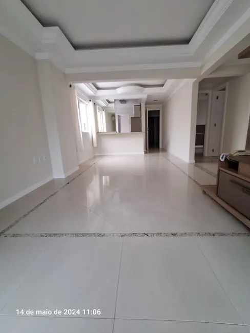 Apartamento com 3 quartos à venda, 97m2 em Centro, Balneario Camboriu - SC - imagem 1 Foto 1 de Apartamento com 3 quartos à venda, 97m2 em Centro, Balneario Camboriu - SC