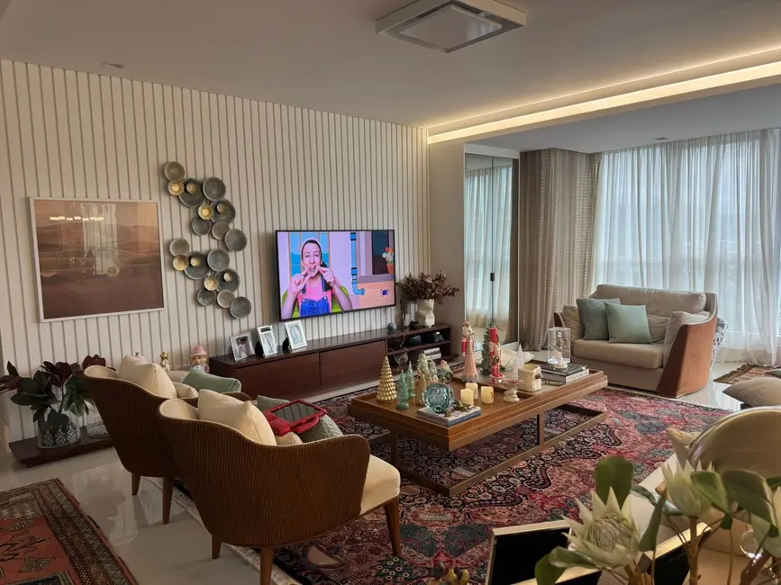 Foto 5 de Apartamento com 4 quartos à venda, 220m2 em Centro, Balneario Camboriu - SC