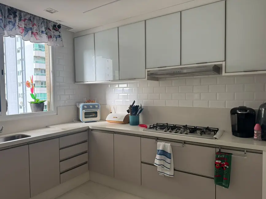 Foto 7 de Apartamento com 4 quartos à venda, 220m2 em Centro, Balneario Camboriu - SC