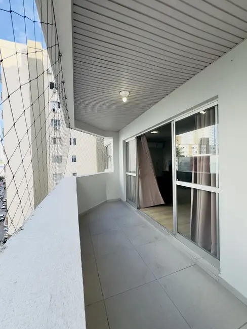 Apartamento com 3 quartos para alugar, 120m2 em Centro, Balneario Camboriu - SC - imagem 5 Foto 5 de Apartamento com 3 quartos para alugar, 120m2 em Centro, Balneario Camboriu - SC