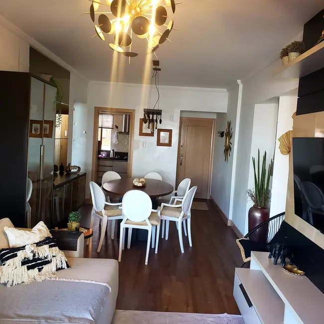 Apartamento com 2 quartos para alugar, 120m2 em Centro, Balneario Camboriu - SC - imagem 5 Foto 5 de Apartamento com 2 quartos para alugar, 120m2 em Centro, Balneario Camboriu - SC