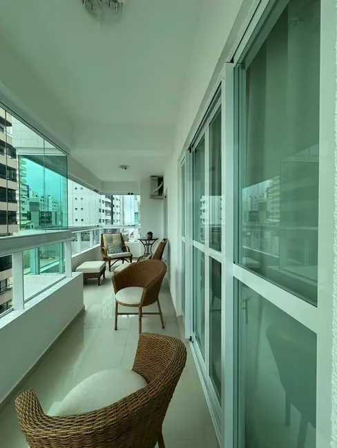 Apartamento com 2 quartos à venda, 100m2 em Centro, Balneario Camboriu - SC - imagem 9 Foto 9 de Apartamento com 2 quartos à venda, 100m2 em Centro, Balneario Camboriu - SC