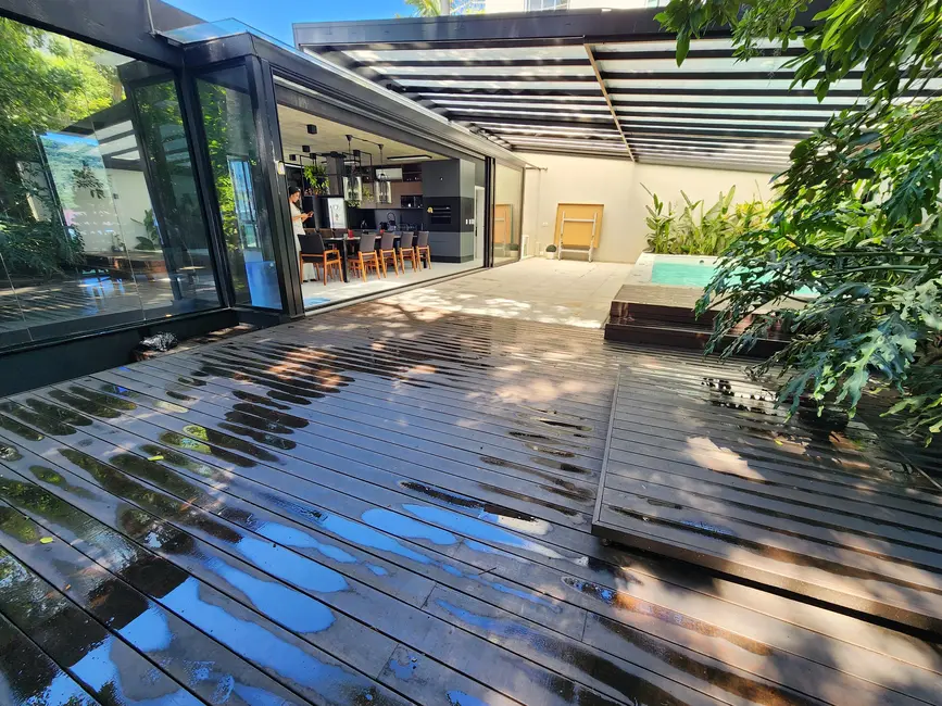 Casa de Condomínio com 4 quartos à venda, 437m2 em Barra, Balneario Camboriu - SC - imagem 7 Foto 7 de Casa de Condomínio com 4 quartos à venda, 437m2 em Barra, Balneario Camboriu - SC