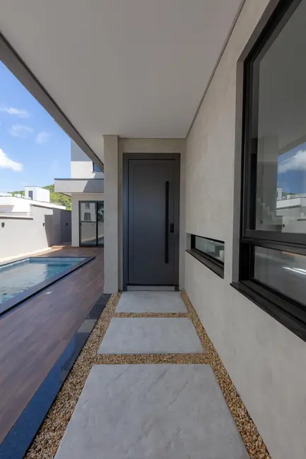 Foto 5 de Casa de Condomínio com 3 quartos à venda, 288m2 em Santa Regina, Camboriu - SC