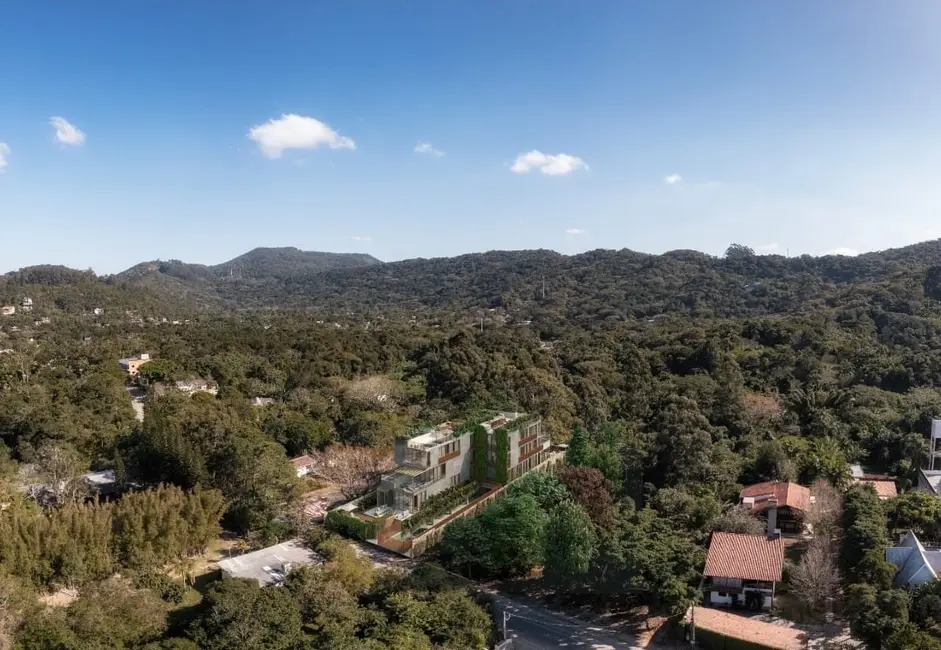 Casa com 3 quartos à venda, 163m2 em Praia do Estaleiro, Balneario Camboriu - SC - imagem 4 Foto 4 de Casa com 3 quartos à venda, 163m2 em Praia do Estaleiro, Balneario Camboriu - SC