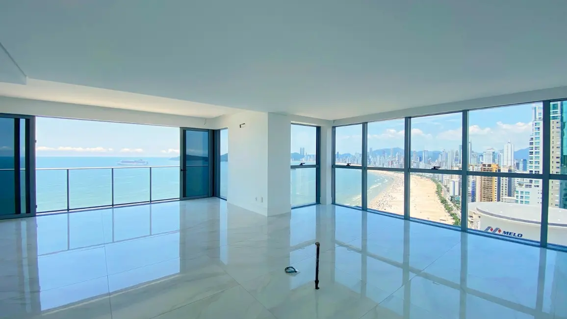 Foto 1 de Apartamento com 5 quartos à venda, 307m2 em Centro, Balneario Camboriu - SC