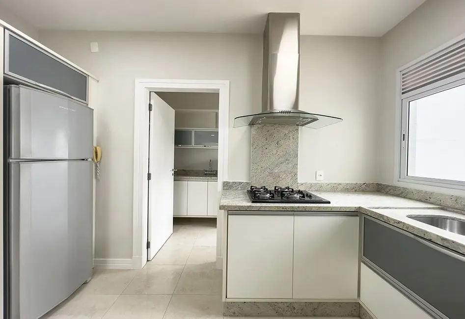 Foto 9 de Apartamento com 3 quartos à venda, 138m2 em Centro, Balneario Camboriu - SC