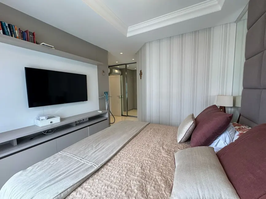 Foto 9 de Apartamento com 4 quartos à venda, 186m2 em Centro, Balneario Camboriu - SC