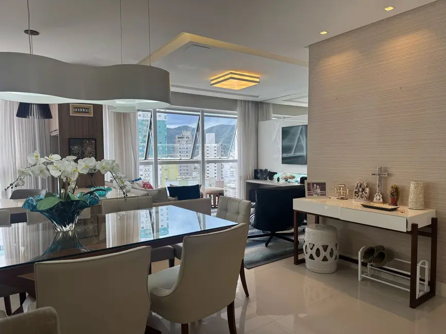 Foto 3 de Apartamento com 4 quartos à venda, 186m2 em Centro, Balneario Camboriu - SC