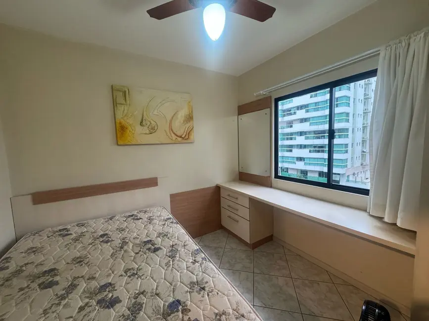 Apartamento com 2 quartos à venda, 80m2 em Centro, Balneario Camboriu - SC - imagem 9 Foto 9 de Apartamento com 2 quartos à venda, 80m2 em Centro, Balneario Camboriu - SC