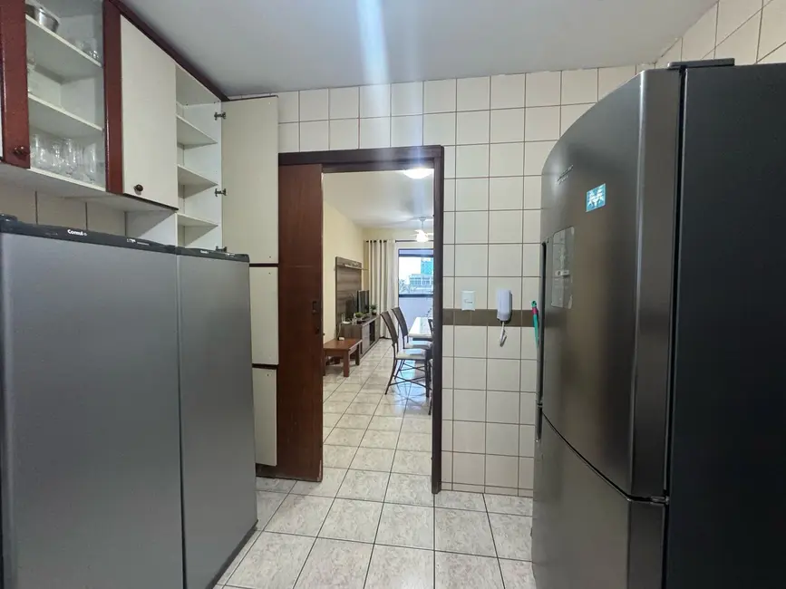 Apartamento com 2 quartos para alugar, 70m2 em Centro, Balneario Camboriu - SC - imagem 6 Foto 6 de Apartamento com 2 quartos para alugar, 70m2 em Centro, Balneario Camboriu - SC