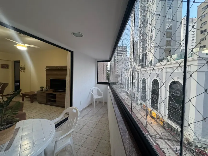 Apartamento com 2 quartos para alugar, 70m2 em Centro, Balneario Camboriu - SC - imagem 5 Foto 5 de Apartamento com 2 quartos para alugar, 70m2 em Centro, Balneario Camboriu - SC