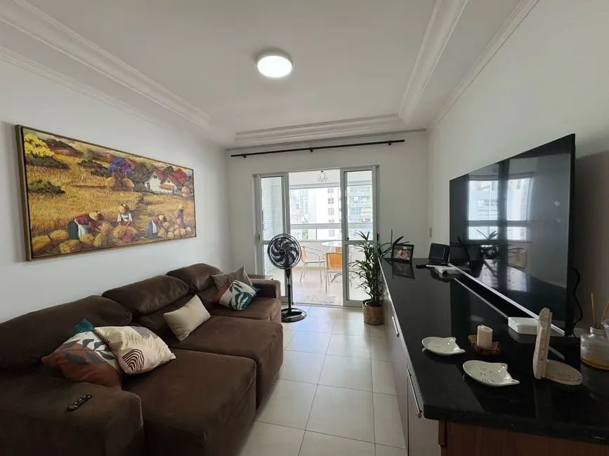 Foto 2 de Apartamento com 2 quartos à venda, 85m2 em Pioneiros, Balneario Camboriu - SC