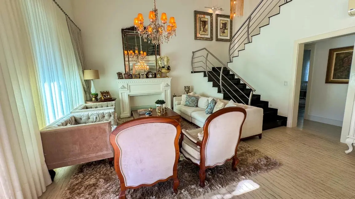 Casa de Condomínio com 5 quartos à venda, 413m2 em Itajai - SC - imagem 6 Foto 6 de Casa de Condomínio com 5 quartos à venda, 413m2 em Itajai - SC