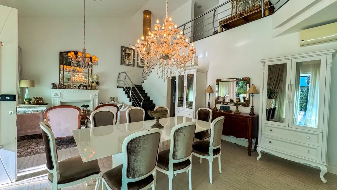 Casa de Condomínio com 5 quartos à venda, 413m2 em Itajai - SC - imagem 5 Foto 5 de Casa de Condomínio com 5 quartos à venda, 413m2 em Itajai - SC