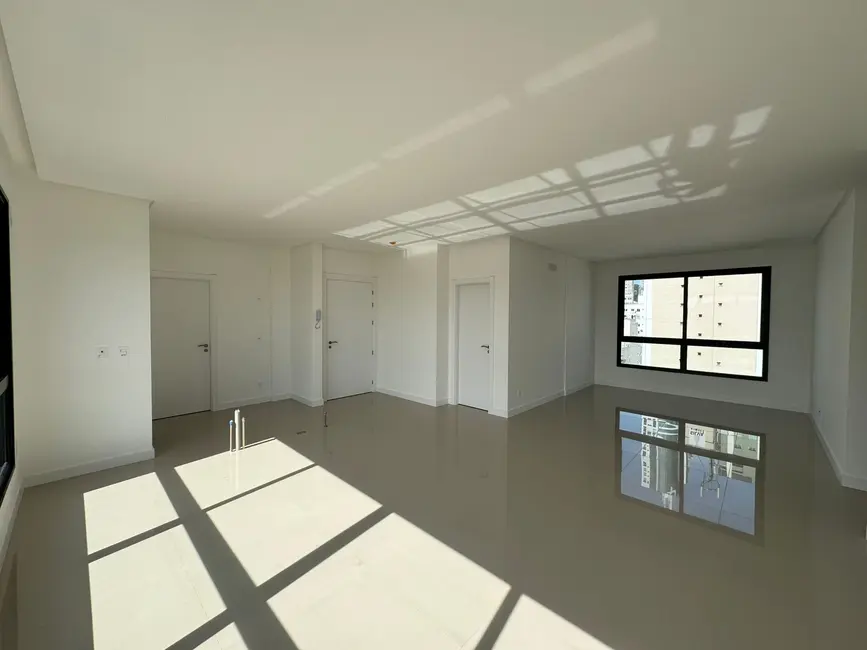 Foto 4 de Apartamento com 3 quartos à venda, 130m2 em Centro, Balneario Camboriu - SC