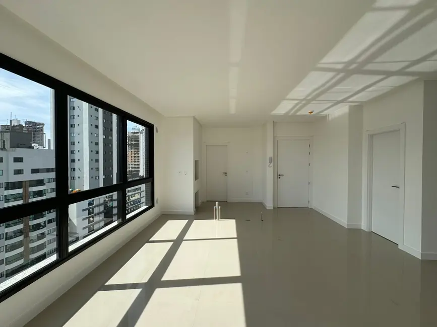 Foto 3 de Apartamento com 3 quartos à venda, 130m2 em Centro, Balneario Camboriu - SC