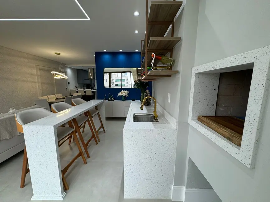 Apartamento com 4 quartos à venda, 138m2 em Centro, Balneario Camboriu - SC - imagem 6 Foto 6 de Apartamento com 4 quartos à venda, 138m2 em Centro, Balneario Camboriu - SC