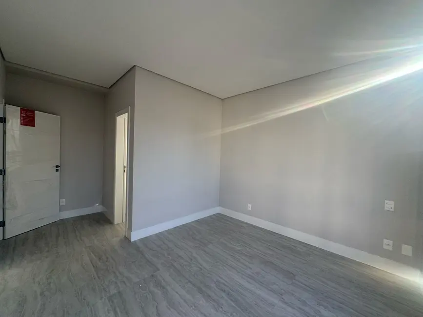 Apartamento com 4 quartos à venda, 146m2 em Pioneiros, Balneario Camboriu - SC - imagem 7 Foto 7 de Apartamento com 4 quartos à venda, 146m2 em Pioneiros, Balneario Camboriu - SC