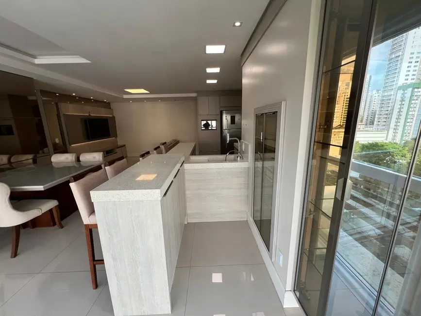 Foto 6 de Apartamento com 3 quartos à venda, 114m2 em Centro, Balneario Camboriu - SC