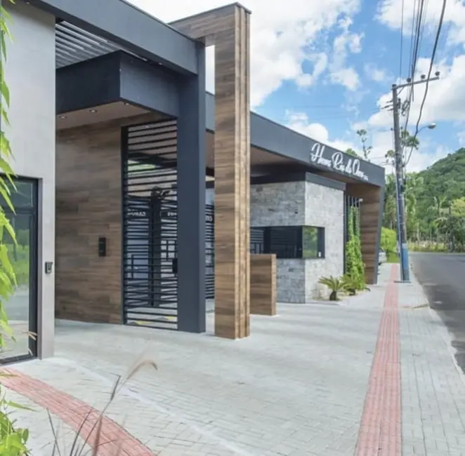 Casa de Condomínio com 4 quartos à venda, 350m2 em Ariribá, Balneario Camboriu - SC - imagem 9 Foto 9 de Casa de Condomínio com 4 quartos à venda, 350m2 em Ariribá, Balneario Camboriu - SC