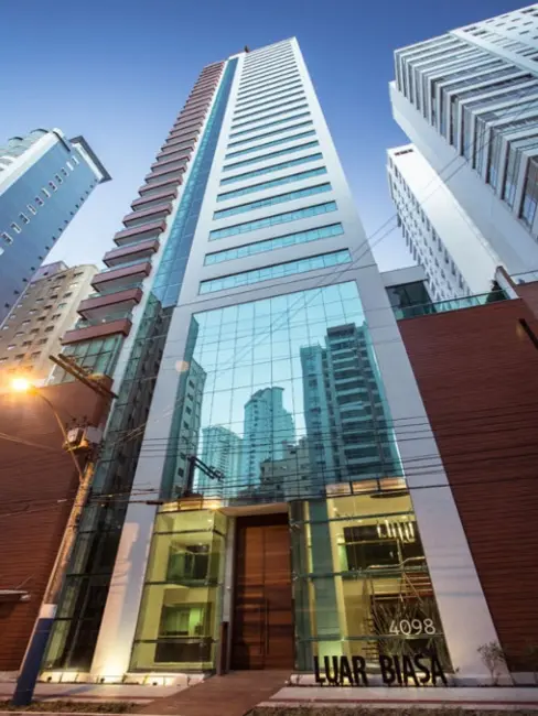 Foto 1 de Apartamento com 3 quartos à venda, 152m2 em Centro, Balneario Camboriu - SC