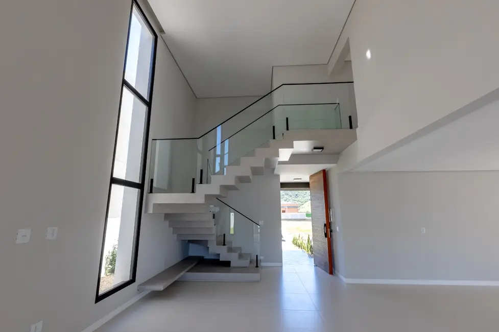 Foto 7 de Casa de Condomínio com 3 quartos à venda, 424m2 em Santa Regina, Camboriu - SC