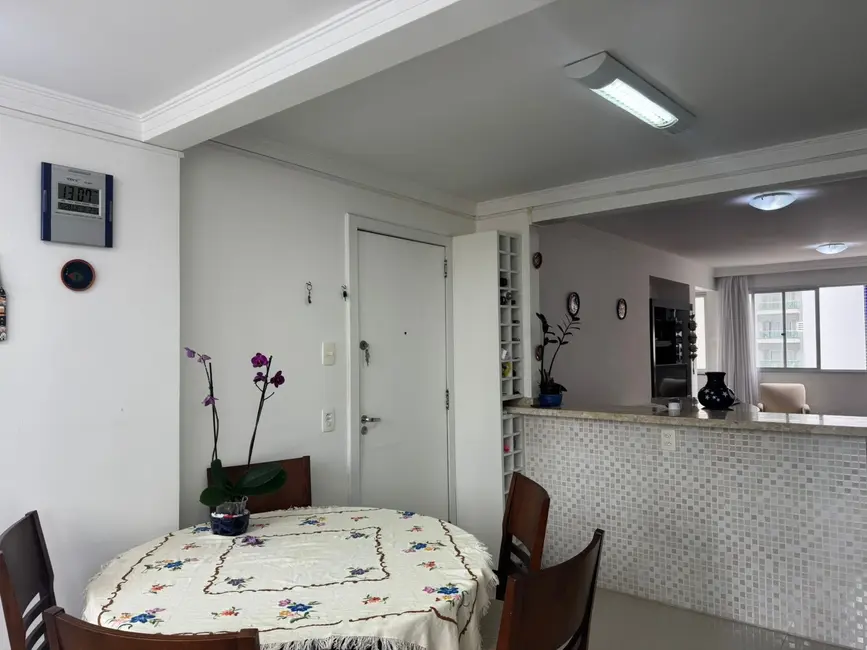 Foto 1 de Apartamento com 3 quartos à venda, 118m2 em Centro, Balneario Camboriu - SC