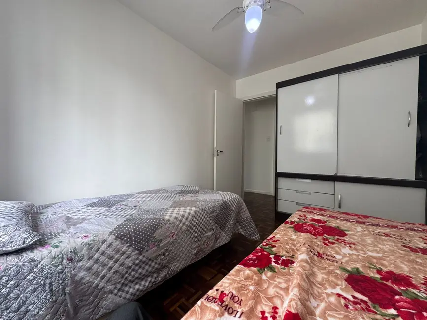 Apartamento com 3 quartos à venda, 118m2 em Centro, Balneario Camboriu - SC - imagem 7 Foto 7 de Apartamento com 3 quartos à venda, 118m2 em Centro, Balneario Camboriu - SC