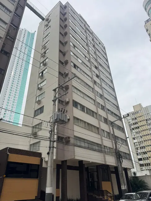 Apartamento com 3 quartos à venda, 118m2 em Centro, Balneario Camboriu - SC - imagem 9 Foto 9 de Apartamento com 3 quartos à venda, 118m2 em Centro, Balneario Camboriu - SC