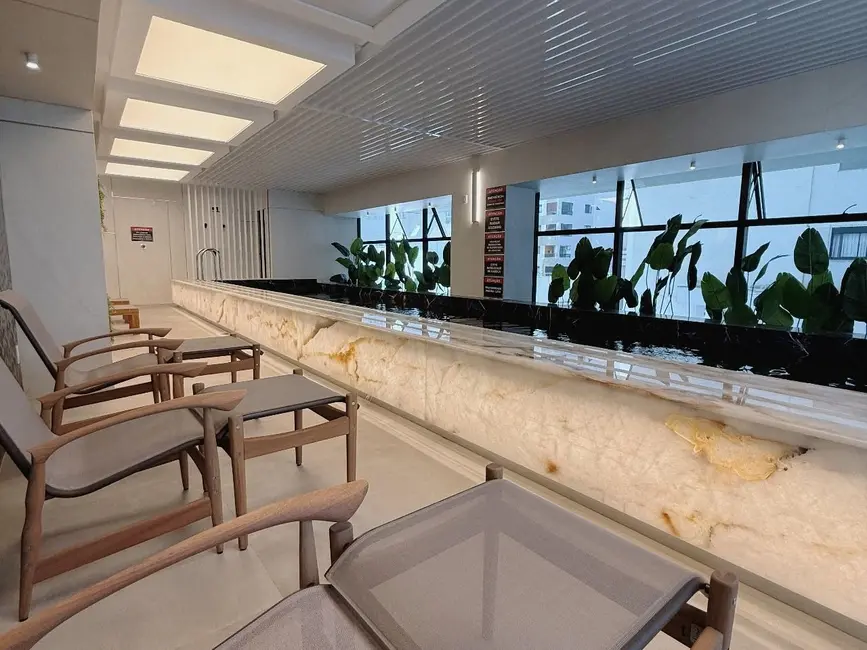 Apartamento com 4 quartos à venda, 193m2 em Centro, Balneario Camboriu - SC - imagem 8 Foto 8 de Apartamento com 4 quartos à venda, 193m2 em Centro, Balneario Camboriu - SC