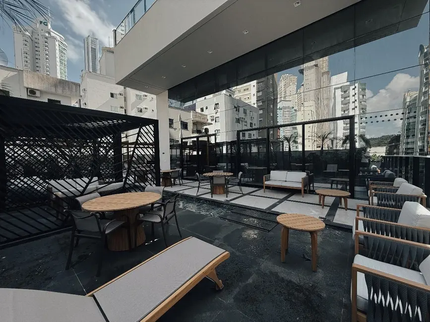 Apartamento com 4 quartos à venda, 193m2 em Centro, Balneario Camboriu - SC - imagem 5 Foto 5 de Apartamento com 4 quartos à venda, 193m2 em Centro, Balneario Camboriu - SC