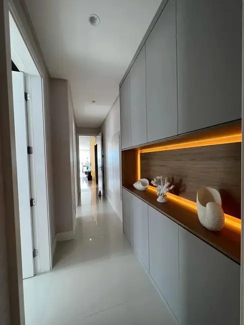 Foto 9 de Apartamento com 3 quartos à venda, 157m2 em Centro, Balneario Camboriu - SC