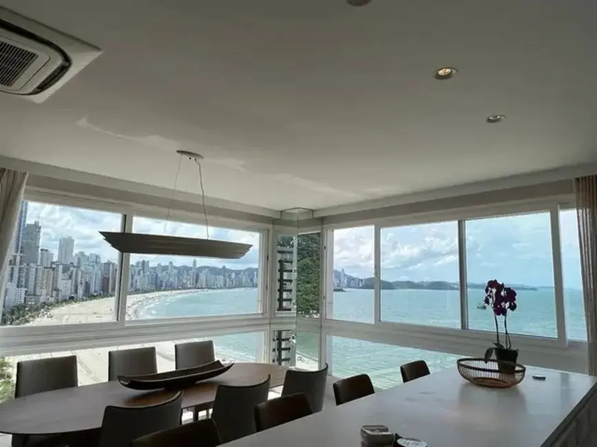 Foto 3 de Apartamento com 3 quartos à venda, 157m2 em Centro, Balneario Camboriu - SC