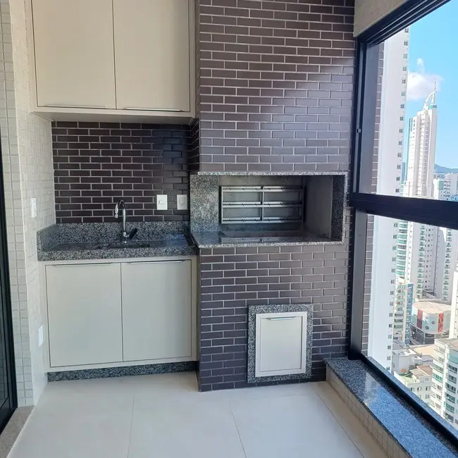 Apartamento com 4 quartos à venda e para alugar, 132m2 em Centro, Balneario Camboriu - SC - imagem 3 Foto 3 de Apartamento com 4 quartos à venda e para alugar, 132m2 em Centro, Balneario Camboriu - SC