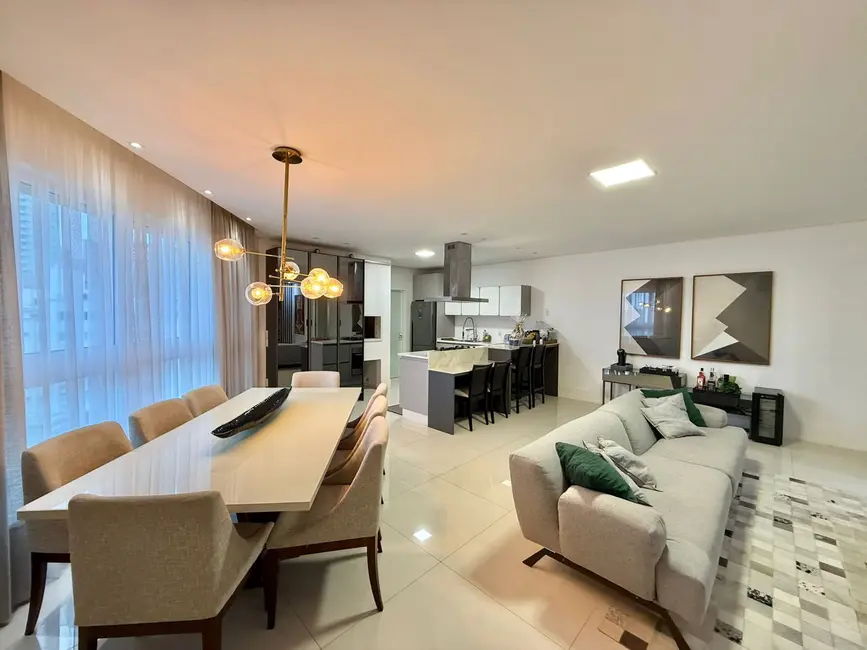 Foto 2 de Apartamento com 4 quartos à venda, 164m2 em Centro, Balneario Camboriu - SC