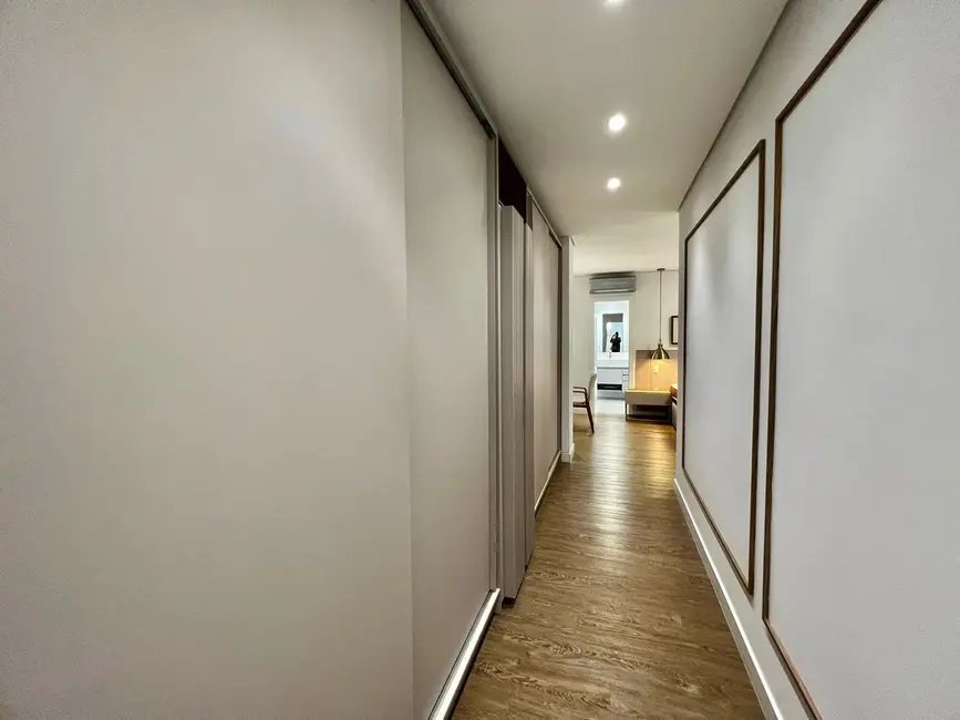 Foto 8 de Apartamento com 4 quartos à venda, 164m2 em Centro, Balneario Camboriu - SC