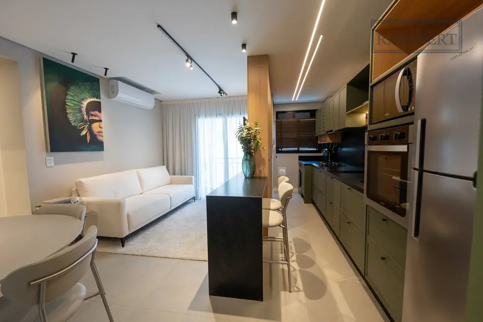 Foto 1 de Apartamento com 3 quartos à venda, 82m2 em Praia dos Amores, Balneario Camboriu - SC