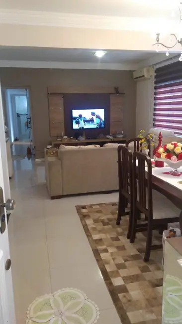 Apartamento com 4 quartos à venda, 150m2 em Centro, Balneario Camboriu - SC - imagem 2 Foto 2 de Apartamento com 4 quartos à venda, 150m2 em Centro, Balneario Camboriu - SC