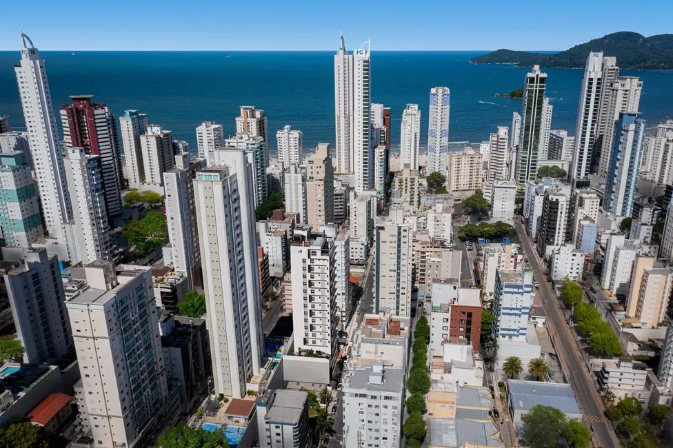 Foto 5 de Apartamento com 3 quartos à venda, 108m2 em Centro, Balneario Camboriu - SC