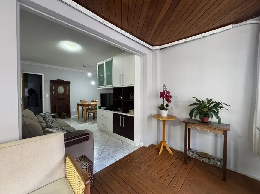 Foto 2 de Apartamento com 3 quartos à venda, 85m2 em Centro, Balneario Camboriu - SC