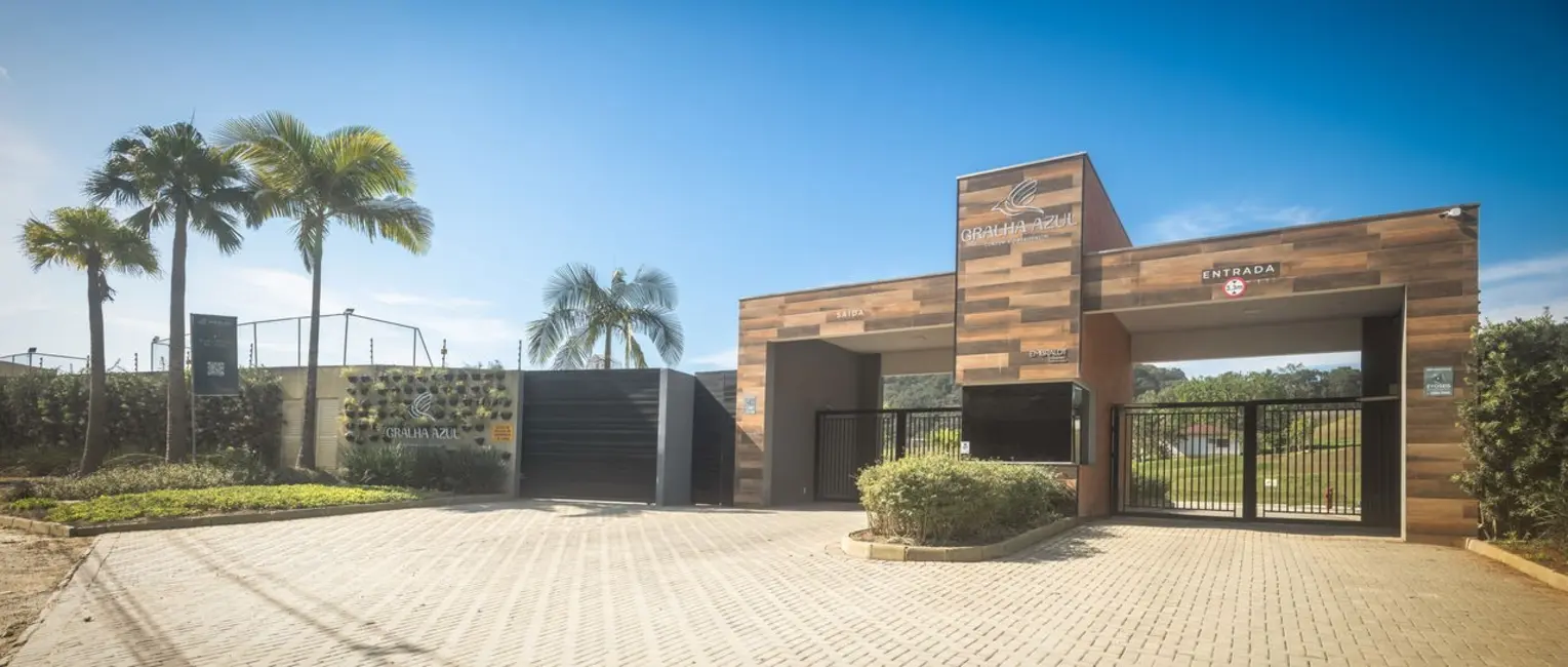 Foto 2 de Terreno / Lote à venda em Camboriu - SC