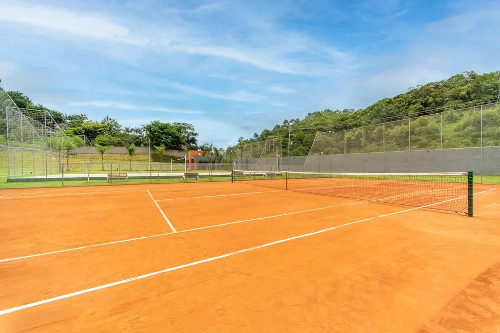 Foto 8 de Terreno / Lote à venda em Camboriu - SC