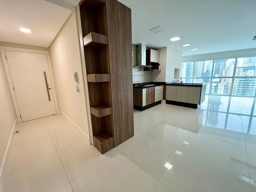 Foto 3 de Apartamento com 3 quartos à venda, 114m2 em Centro, Balneario Camboriu - SC